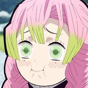 Meet your Posher, Desiree